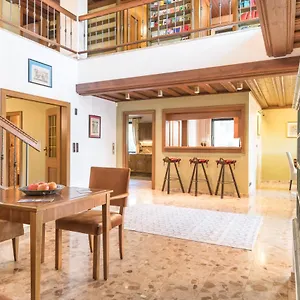 Villa Yes, It Is Retro - Big With Indoor Pool, Wien